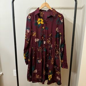 Size 8 TALL Boohoo Long Sleeve Dress